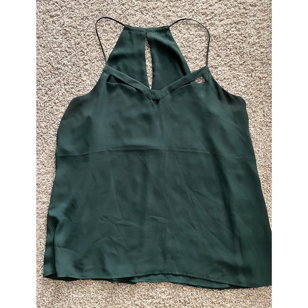 Reversible tank